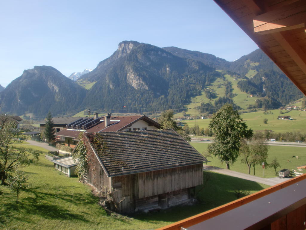 Apartmán Haus Bergland Ramsau im Zillertal Pokoj fotografie
